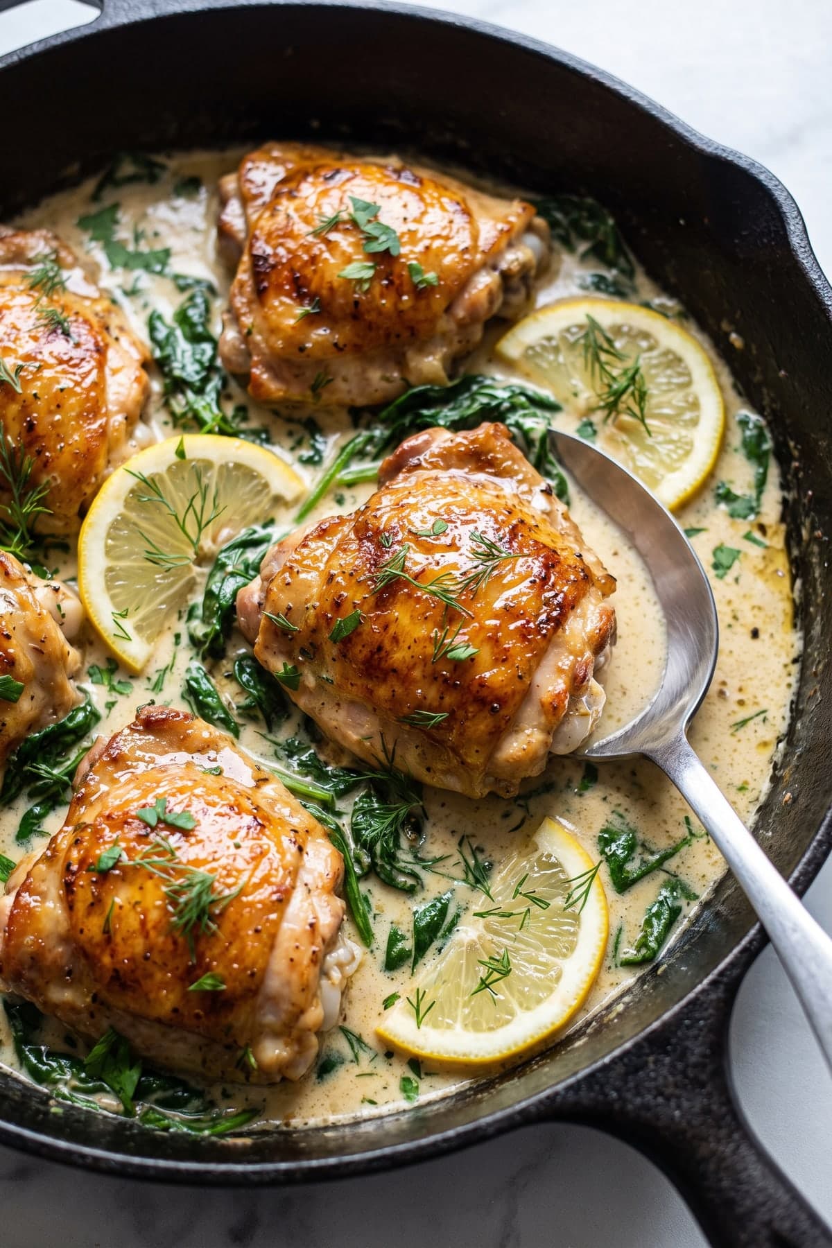 Keto Chicken Thigh Recipes: Lemon Spinach Skillet